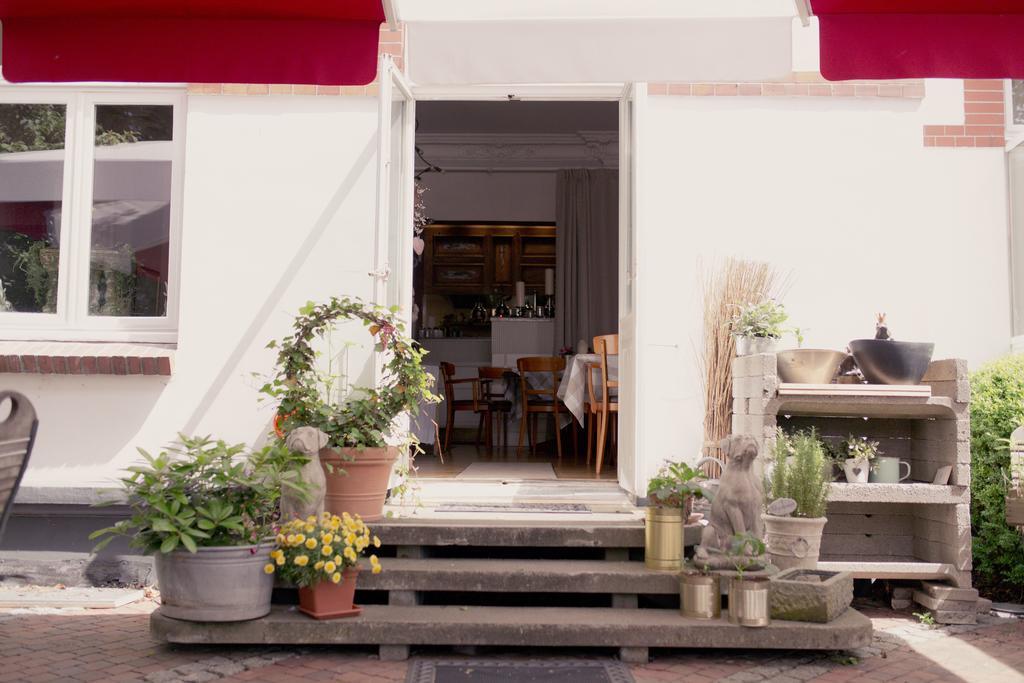 Bed and Breakfast Heinsens Эллербек Экстерьер фото