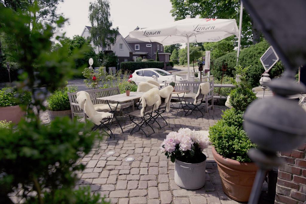 Bed and Breakfast Heinsens Эллербек Экстерьер фото