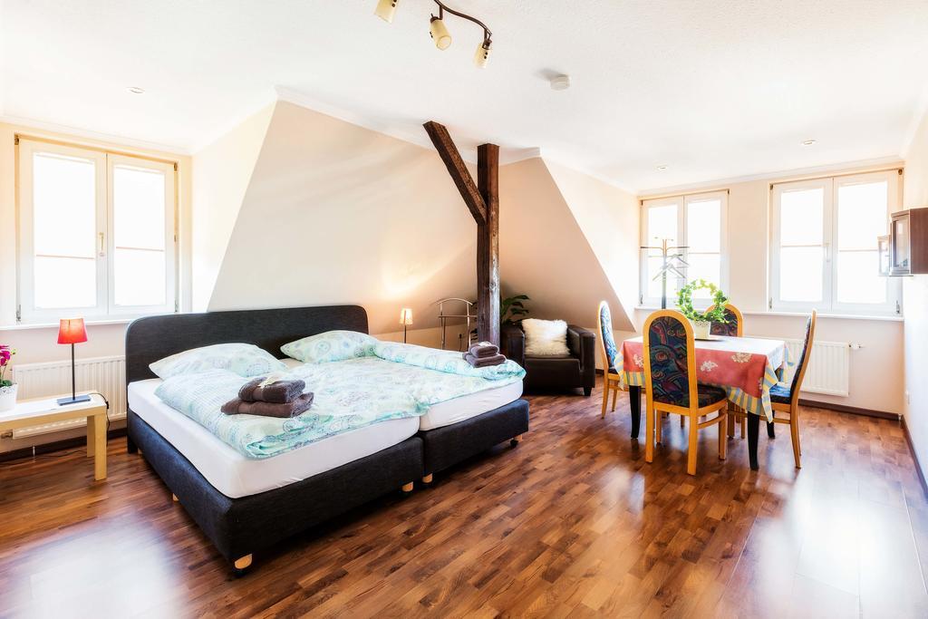 Bed and Breakfast Heinsens Эллербек Экстерьер фото
