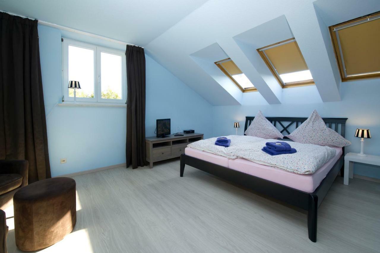 Bed and Breakfast Heinsens Эллербек Номер фото